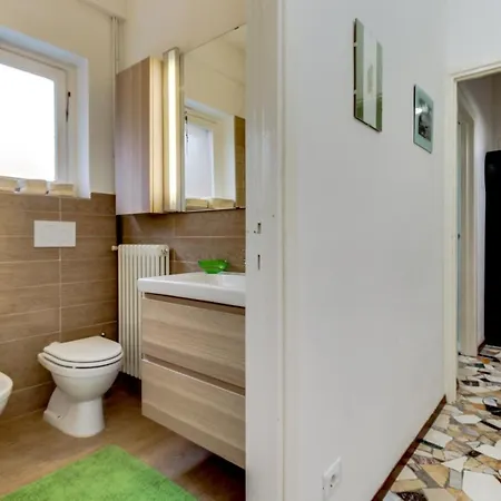 Apartament Elegance In City *