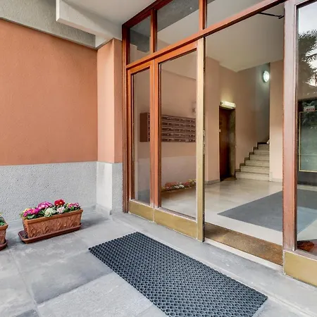 Apartament Elegance In City